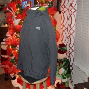 THE NORTH FACE JACKET